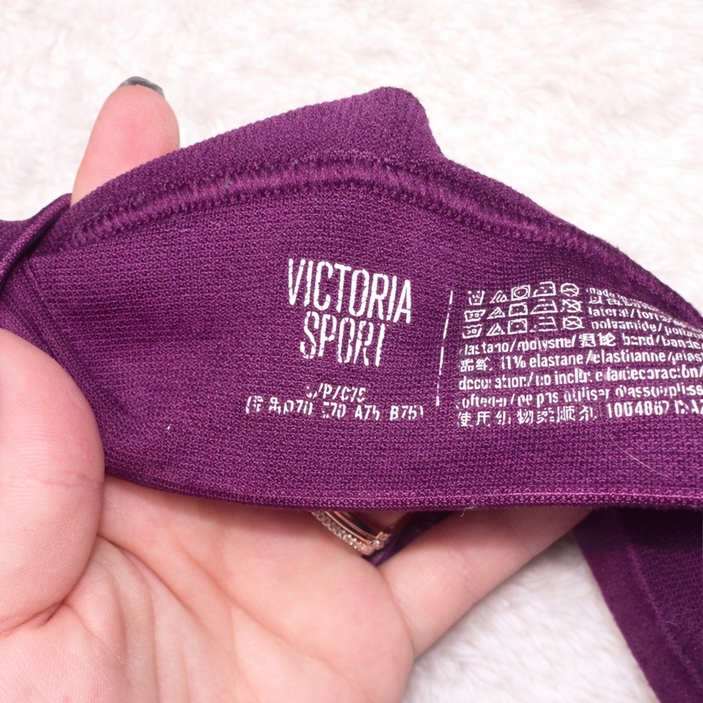 Victoria Sport Strappy Plum Purple Sports Bra Size Small Athleisure Yoga Gym - Picture 2 of 2